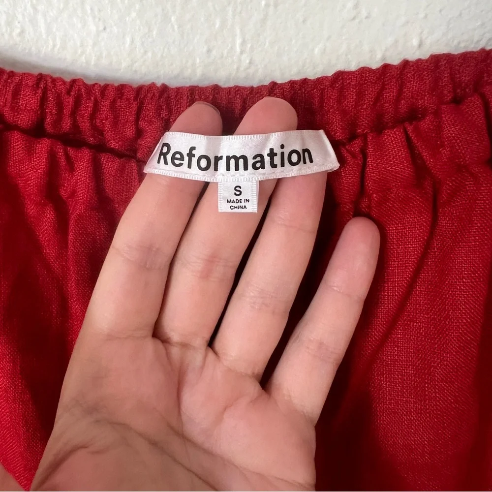 Reformation Remi Cropped Linen Pant in Red